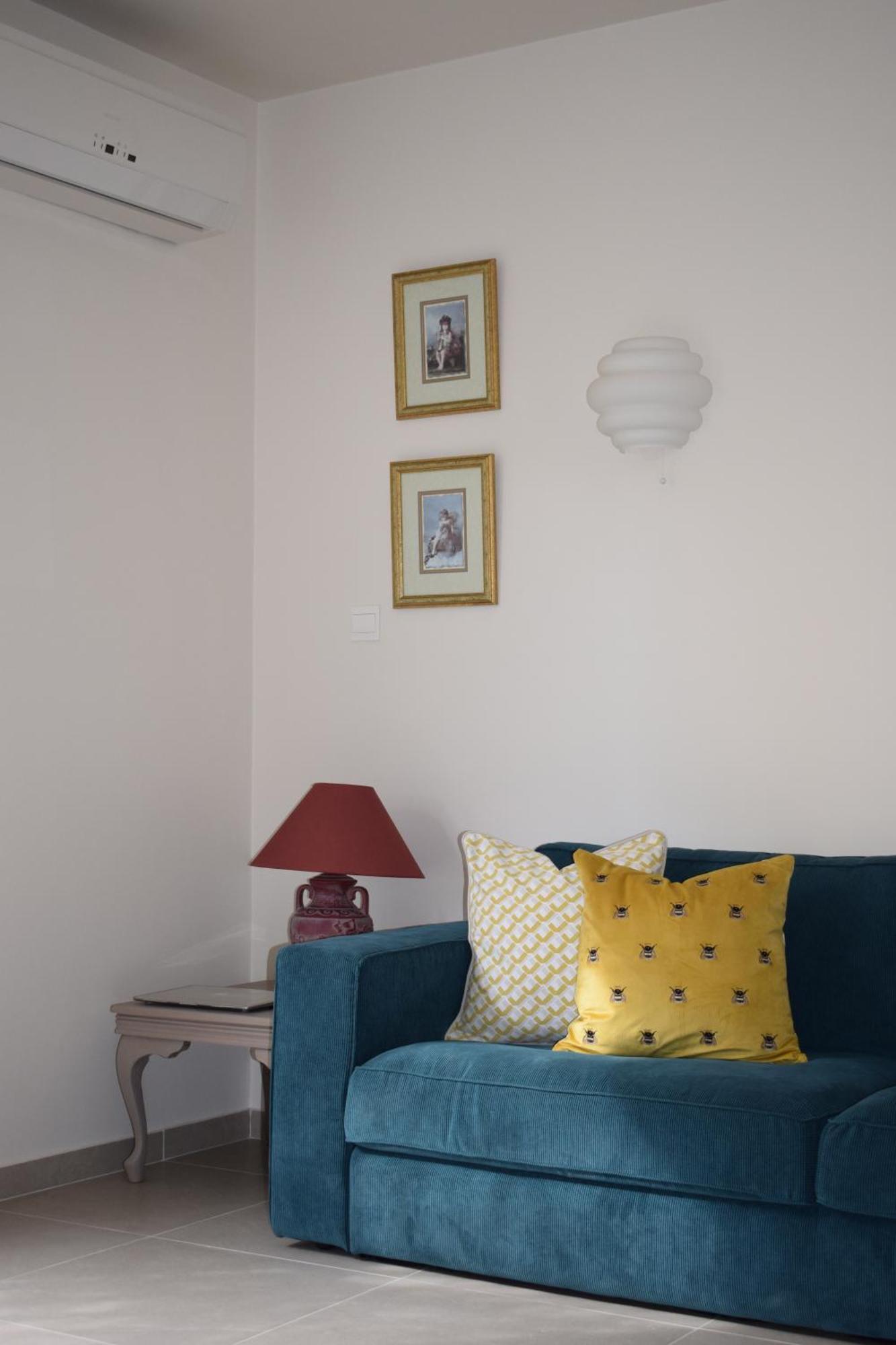 T&L Apartments Agiaos Tychonas リマソール エクステリア 写真