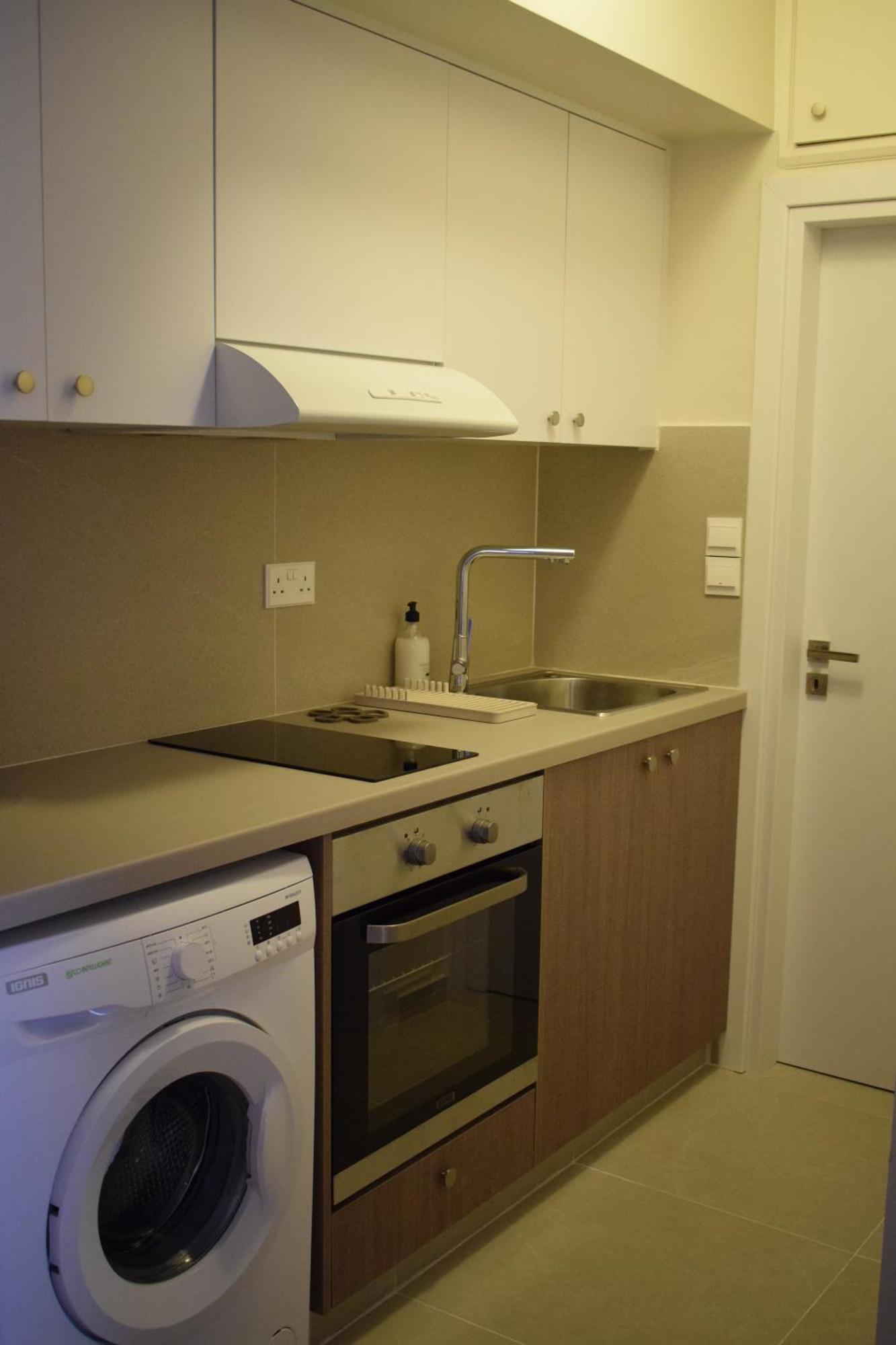 T&L Apartments Agiaos Tychonas リマソール エクステリア 写真